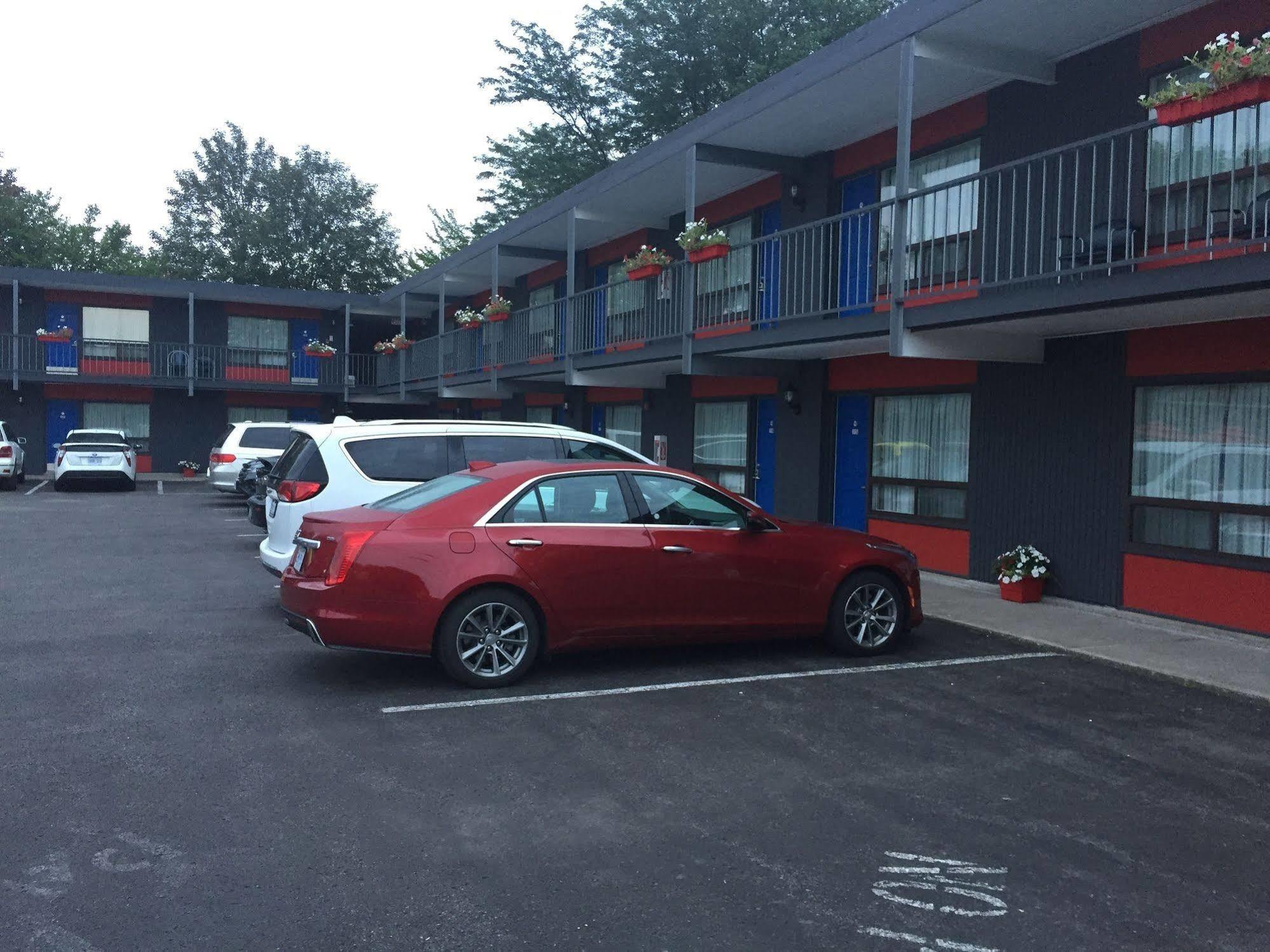 Villager Lodge Niagara Falls Esterno foto