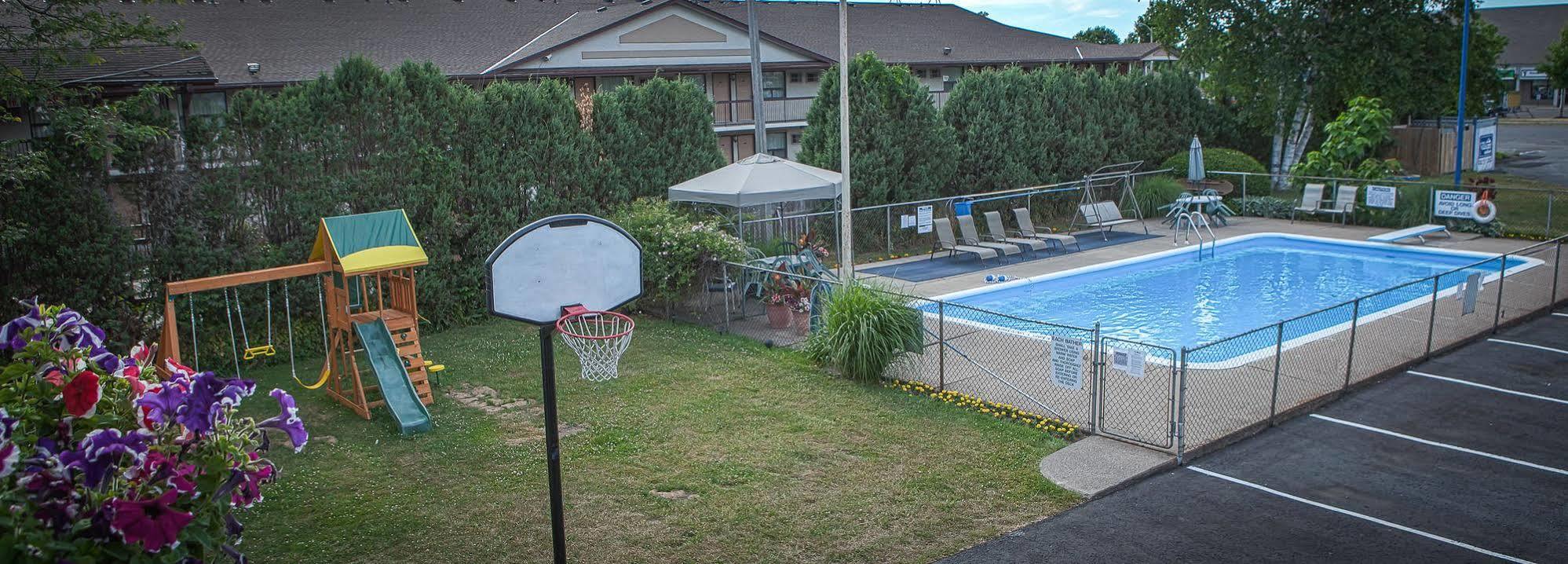 Villager Lodge Niagara Falls Esterno foto