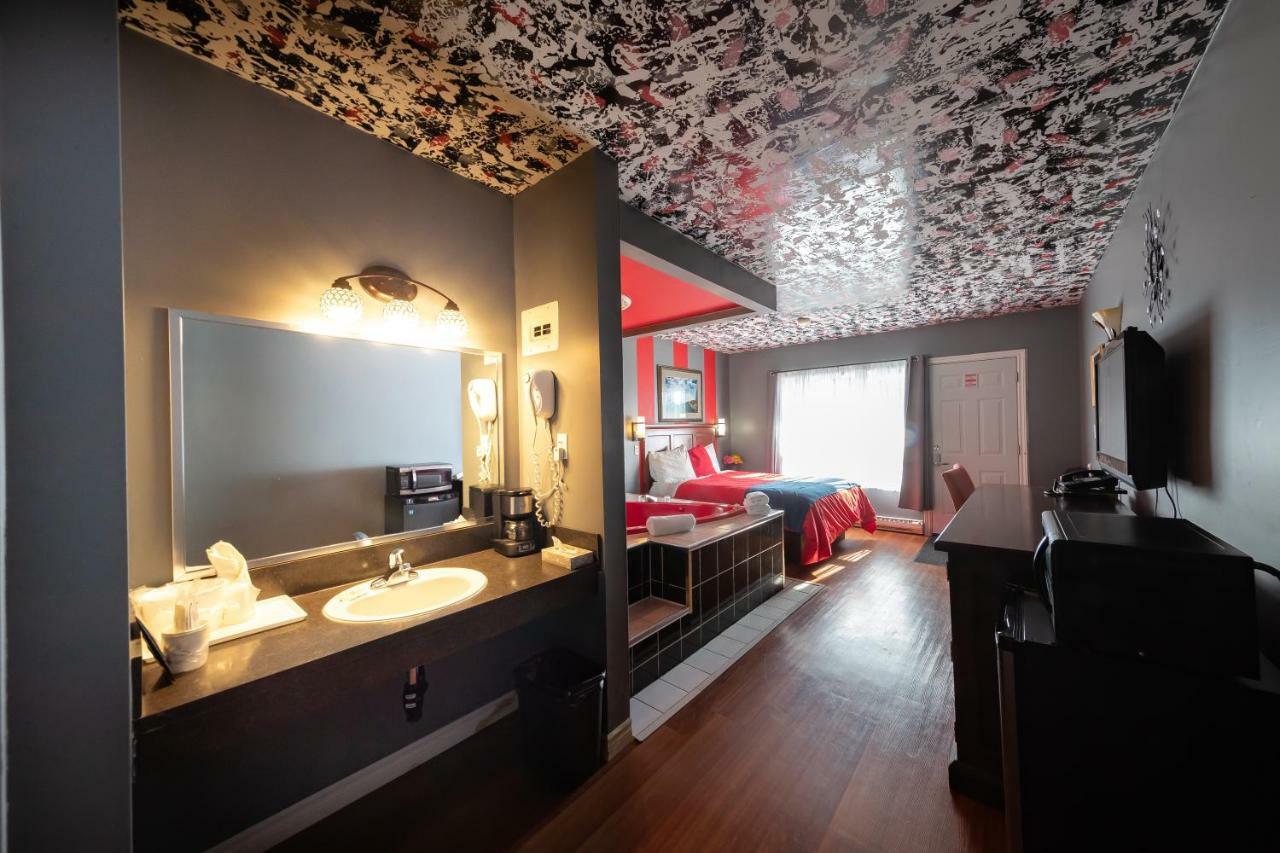 Villager Lodge Niagara Falls Esterno foto